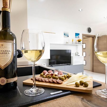 Apartment Jurić Pula Zewnętrze zdjęcie