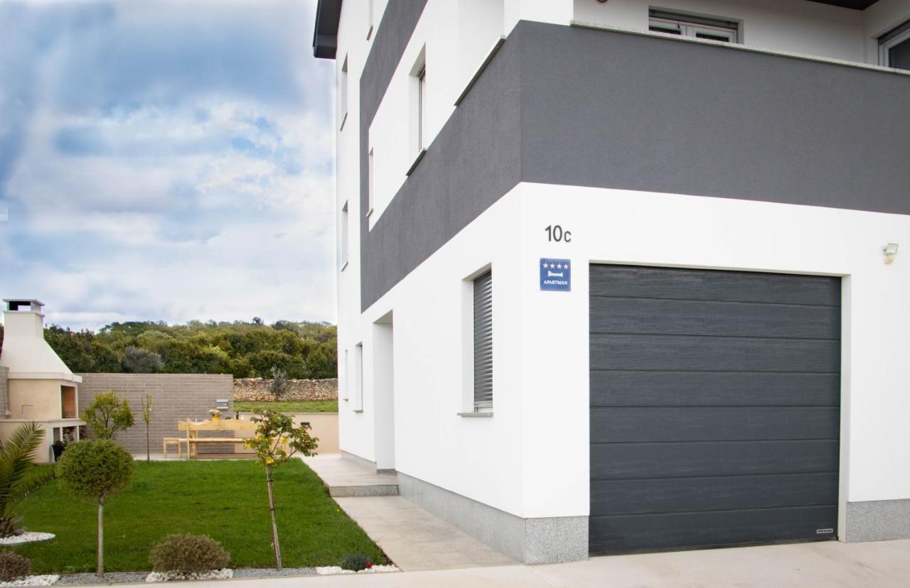 Apartment Jurić Pula Zewnętrze zdjęcie