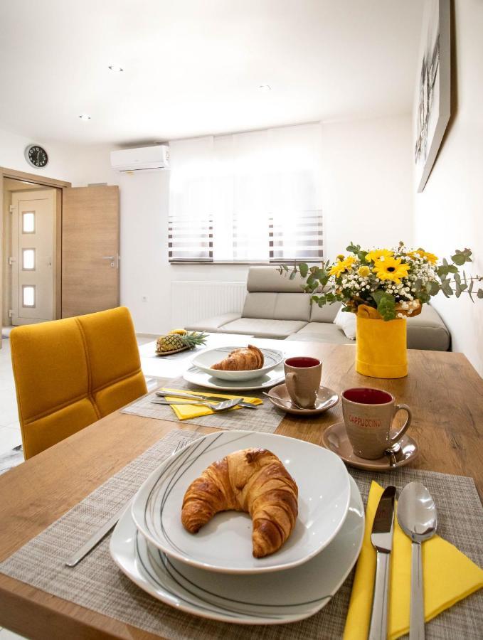 Apartment Jurić Pula Zewnętrze zdjęcie